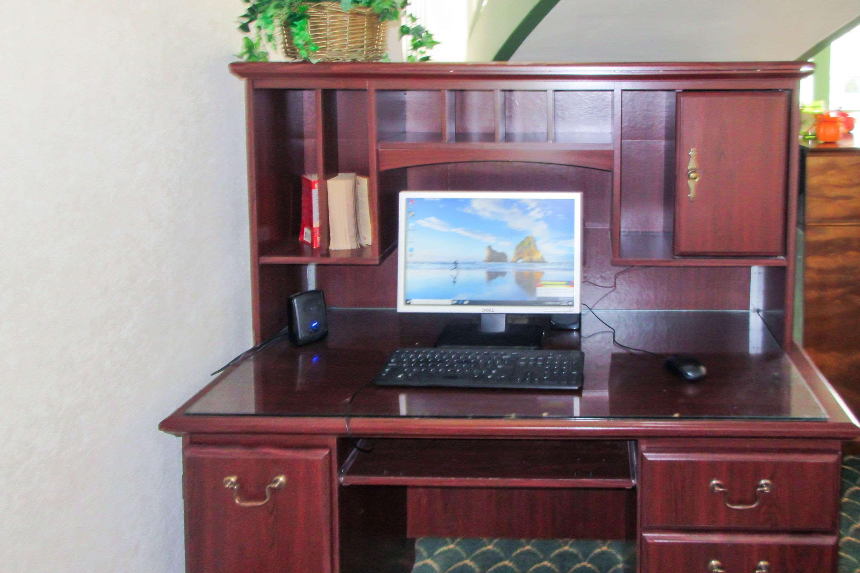 Days Inn By Wyndham Erie Kearsarge エクステリア 写真